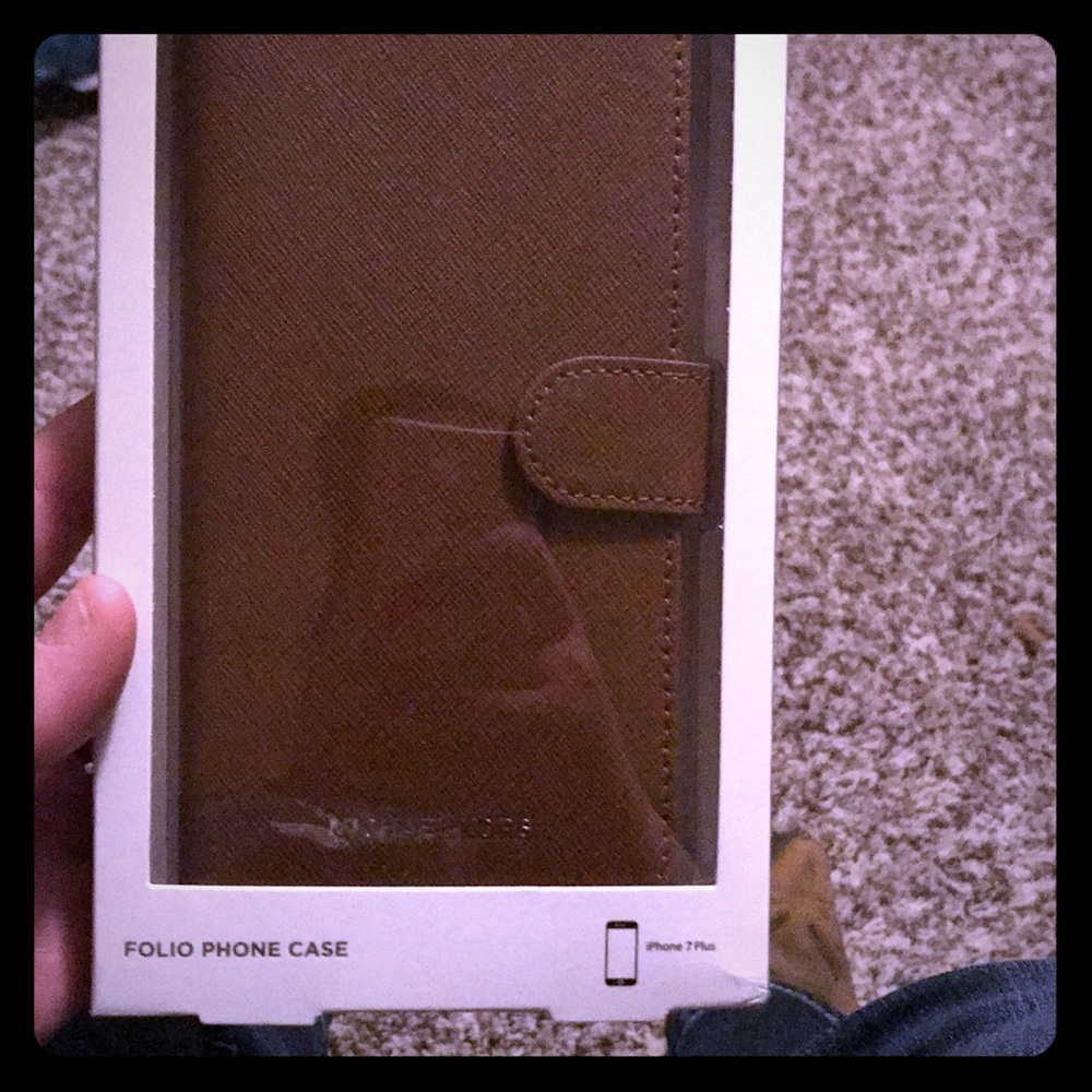Michael Kors iPhone 7 Plus case
